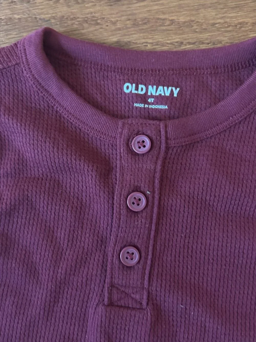 NWT Old Navy Long-Sleeve Thermal Knit Henley T-Shirt Toddler Boys Size 4T New